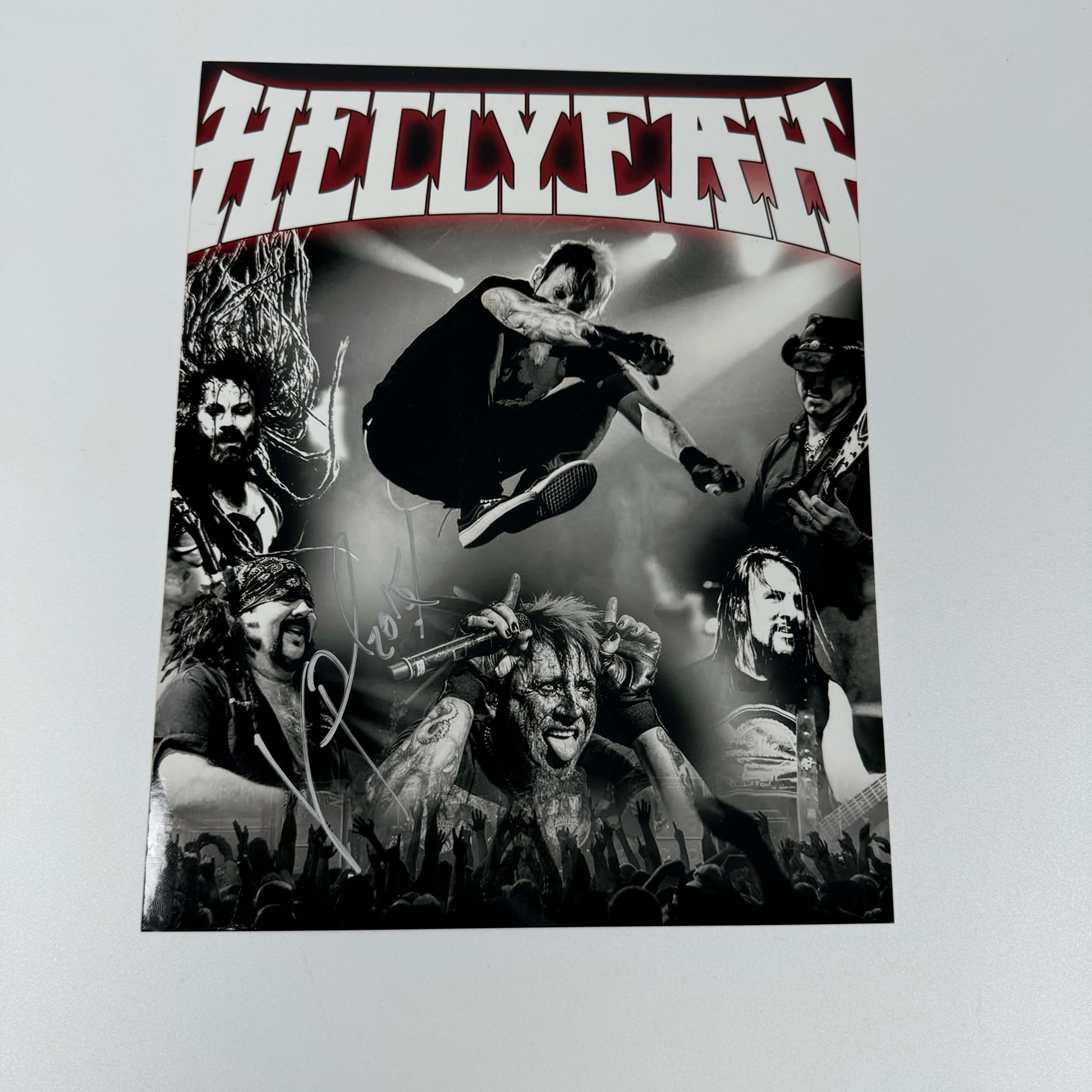 HELLYEAH PICTURE - SIGNED BY VINNIE PAUL - Image 2